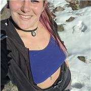 Doy clases de Educacion Primaria y ESO. Sobre todo de matemàticas pero me adapto a otras materias